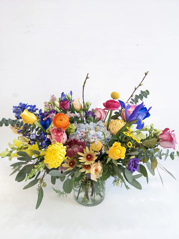 Country House Blues Vase Arrangement